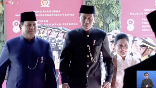 Presiden Jokowi dan Ibu Negara Iriana Jokowi Tiba di Gedung DPR/MPR Menghadiri Pelantikan Prabowo-Gibran, Minggu (20/10/2024). (Foto: Setkab RI)